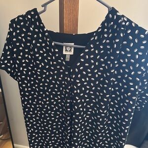 Women’s blouse